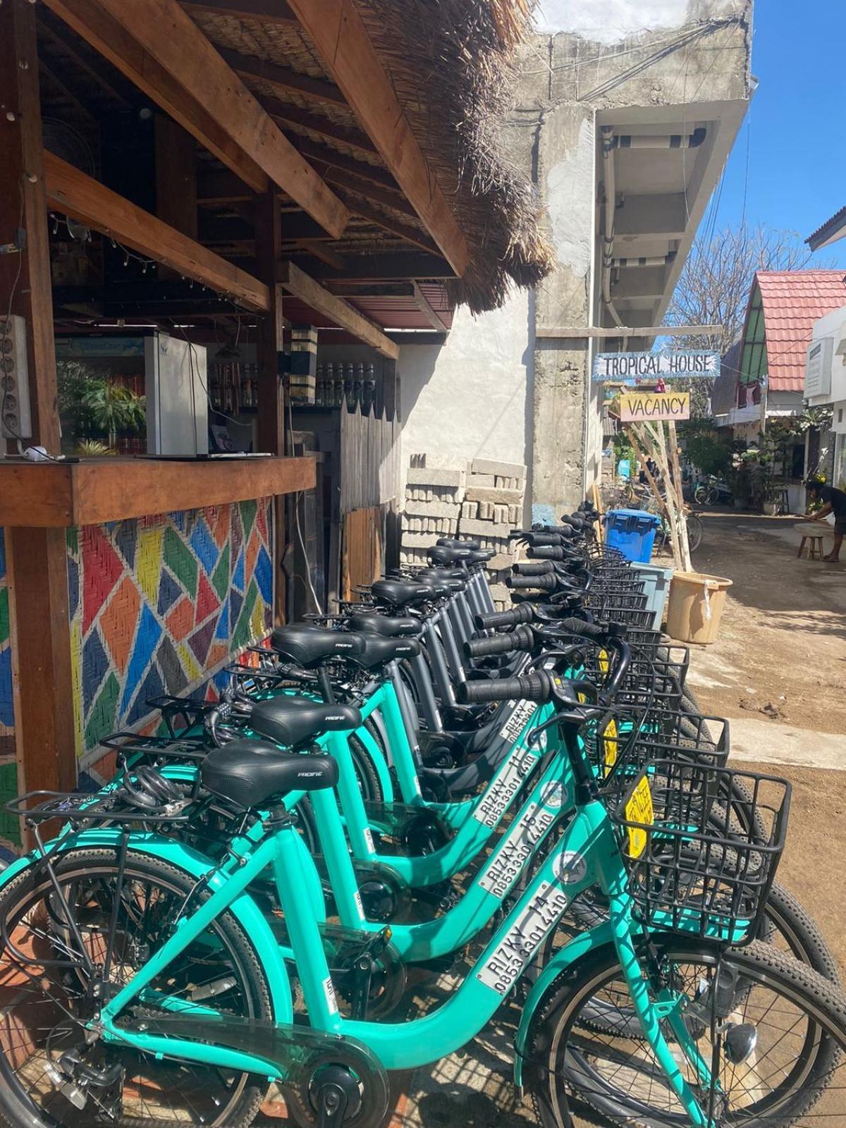 Tropical House Bungalows Gili Trawangan Kültér fotó