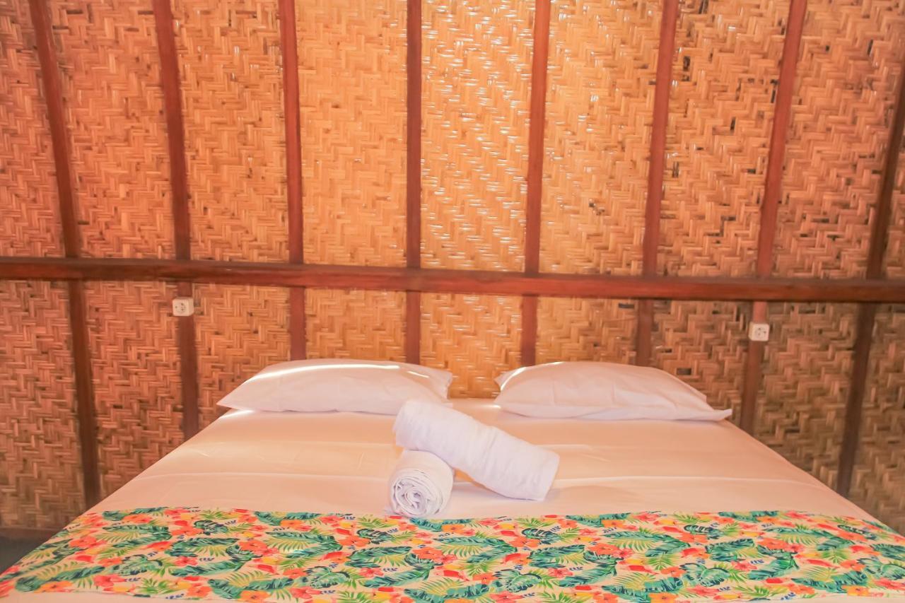 Tropical House Bungalows Gili Trawangan Kültér fotó